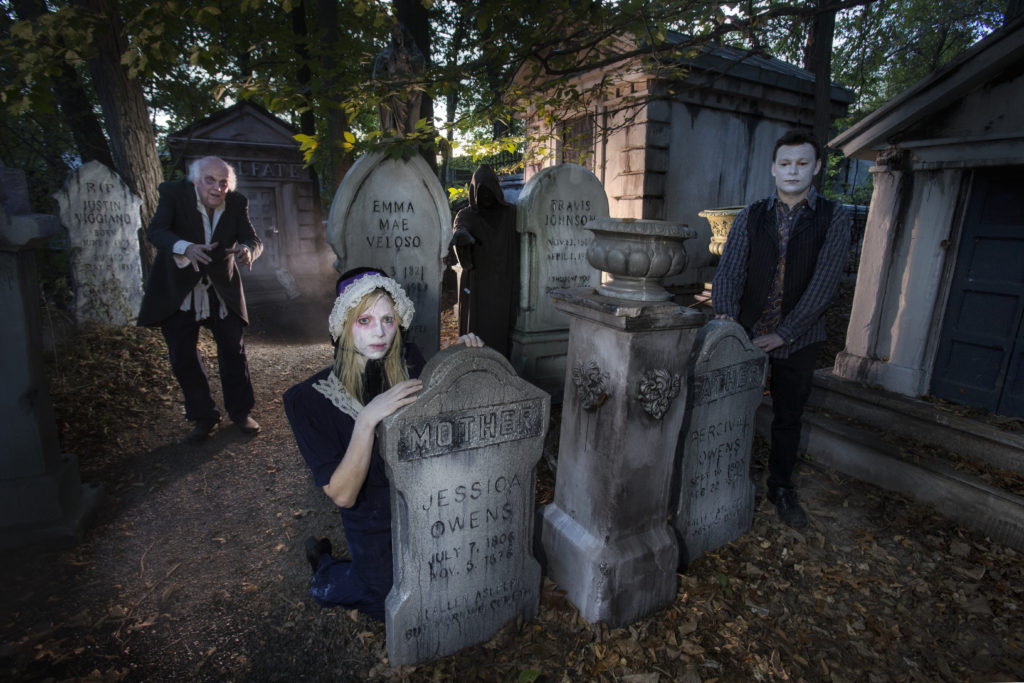 House in the Hollow The Best Haunted House Attraction in Pennsylvania